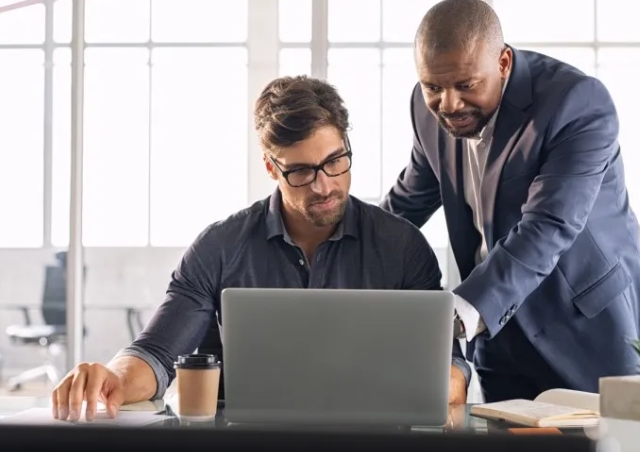 亚马逊美国站要求填写税务信息？W-8表格和W-9表格分别要怎么填写？